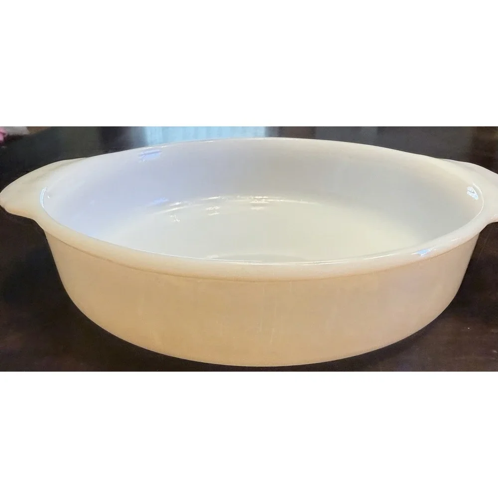 Vintage Fire King Peach Lusterware 8 in round baking Casserole Pan #450